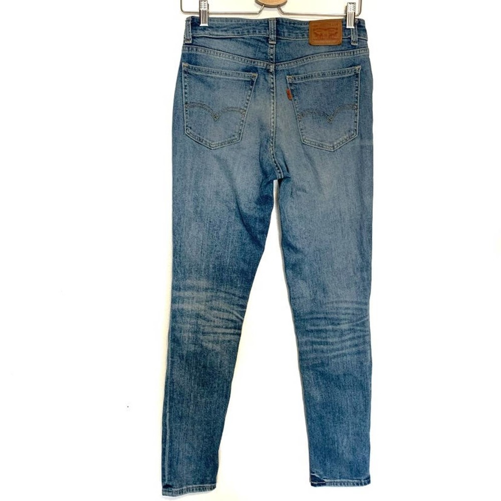 Levi's High Rise Patchwork Blue Jeans - Picture 3 of 8